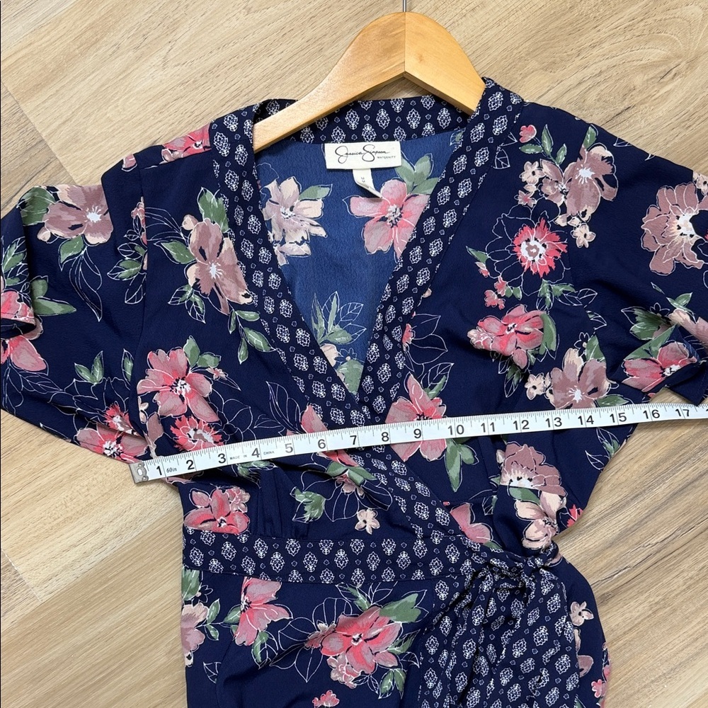 Jessica Simpson Maternity Navy Floral Wrap Maxi Dress – Medium - Picture 8 of 10